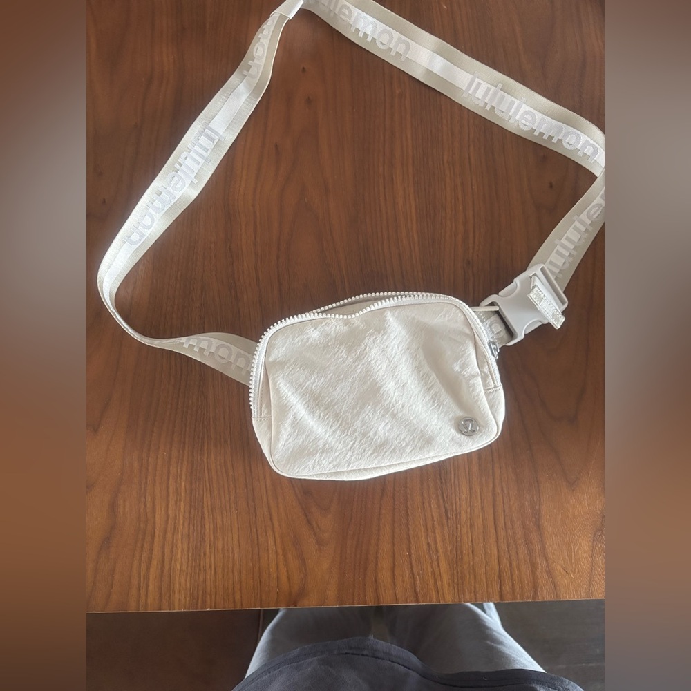 Lululemon‎ Cream Logo Strap Bag